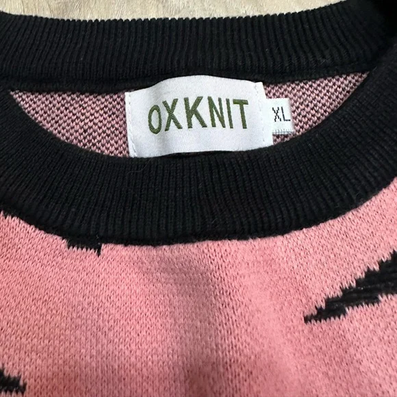 ✨NWT✨ Oxknit Pink Tiger Short Sleeve Sweater - Picture 3 of 5